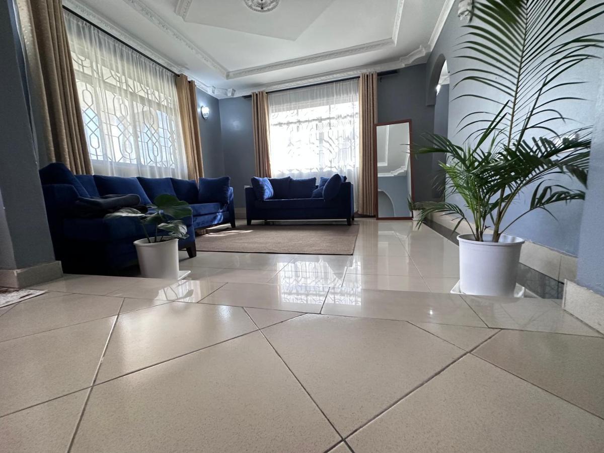 Sally'S Home-Near Jnia Airport Дар ес Саалам Екстериор снимка